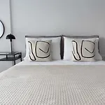 9 Keys Aparthotel 3*