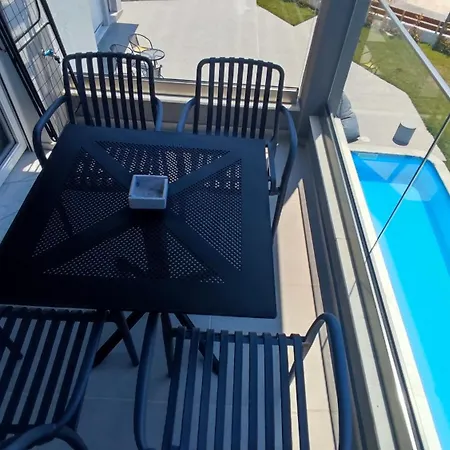 9 Keys Szkála Rahoníu