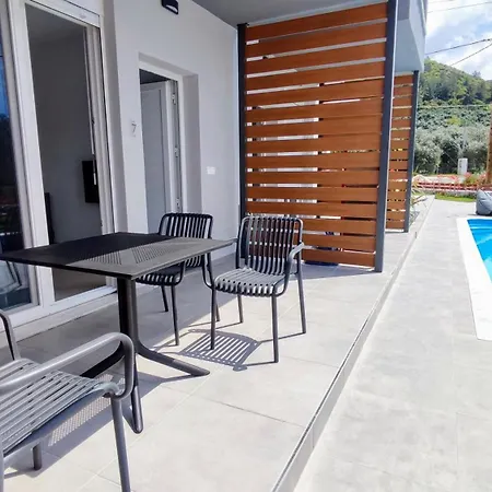 Apartmanhotel 9 Keys 3*