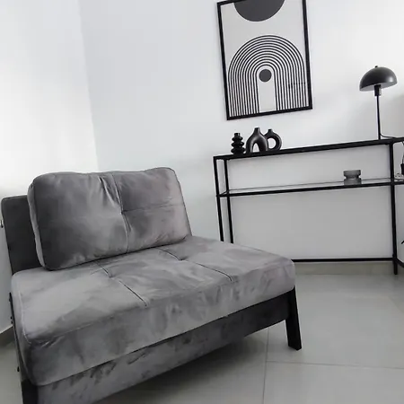 9 Keys Apartmanhotel